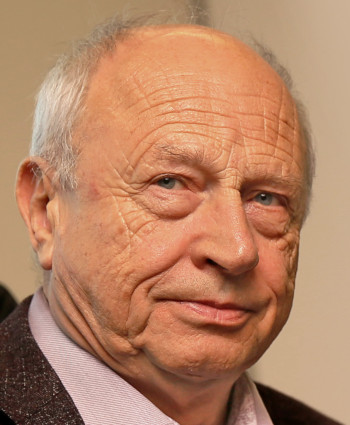 Krzysztof Tutaj CEO, E-TEC International
